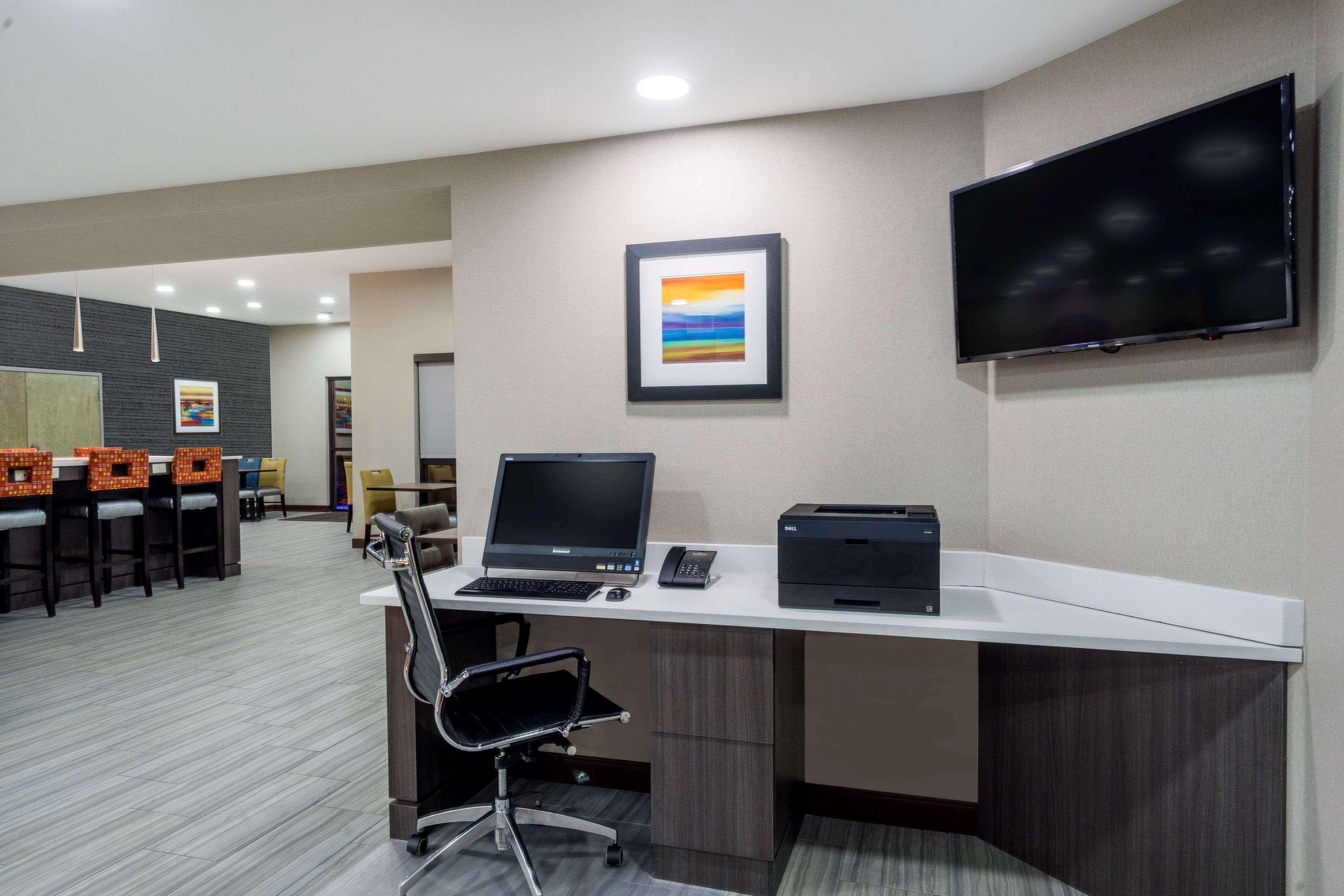 Baymont By Wyndham Clarksville Exterior foto